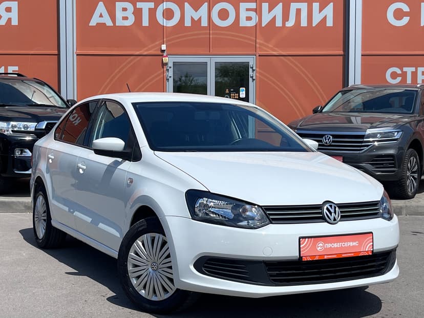 Volkswagen Polo с пробегом, 2015 год, Волгоград, 1.6 бензин, Автомат - вид 3