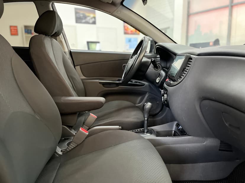 KIA Rio с пробегом, 2010 год, Волгоград, 1.4 бензин, Автомат - вид 18