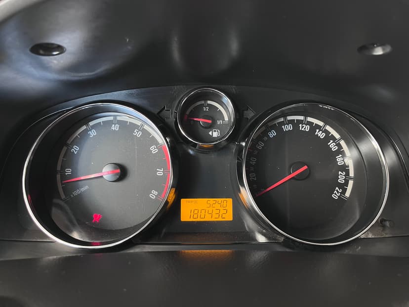 Opel Antara с пробегом, 2008 год, Волгоград, 2.4 бензин, Механика - вид 11