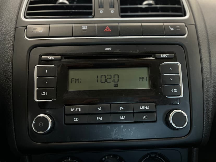 Volkswagen Polo с пробегом, 2011 год, Волгоград, 1.6 бензин, Механика - вид 12