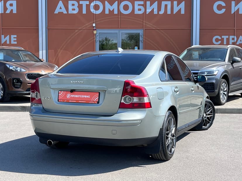 Volvo S40 с пробегом, 2006 год, Волгоград, 1.8 бензин, Механика - вид 5
