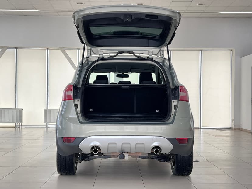 Ford Kuga с пробегом, 2010 год, Волгоград, 2.5 бензин, Механика - вид 22