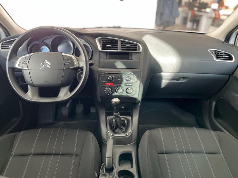 Citroen C4 с пробегом, 2011 год, Волгоград, 1.6 бензин, Механика - вид 9