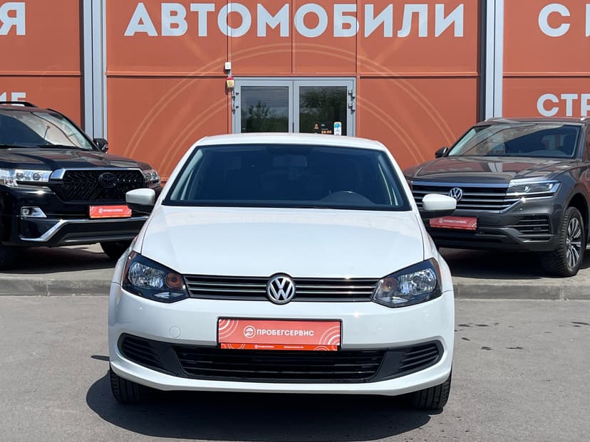 Volkswagen Polo с пробегом, 2015 год, Волгоград, 1.6 бензин, Автомат - вид 2