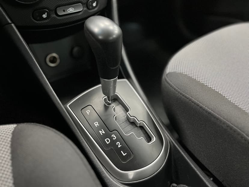 Hyundai Solaris с пробегом, 2011 год, Волгоград, 1.6 бензин, Автомат - вид 14