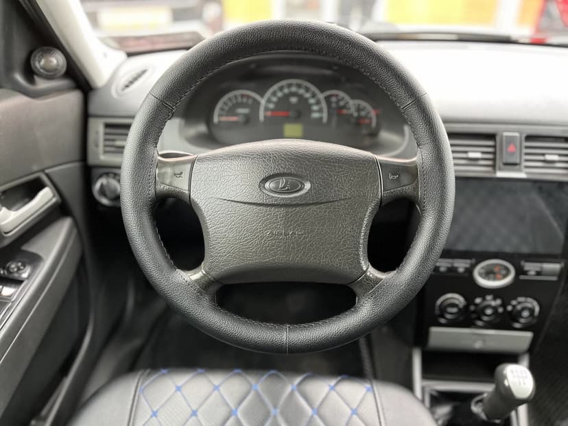 ВАЗ (LADA) Priora с пробегом, 2011 год, Волгоград, 1.6 бензин, Механика - вид 9