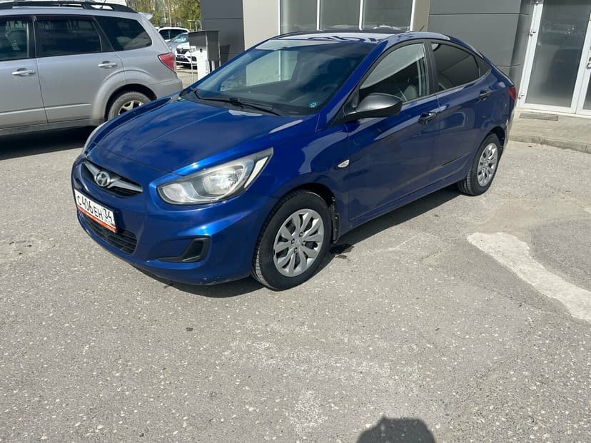 Hyundai Solaris с пробегом, 2011 год, Волгоград