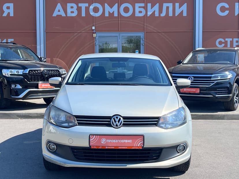 Volkswagen Polo с пробегом, 2011 год, Волгоград, 1.6 бензин, Механика - вид 2