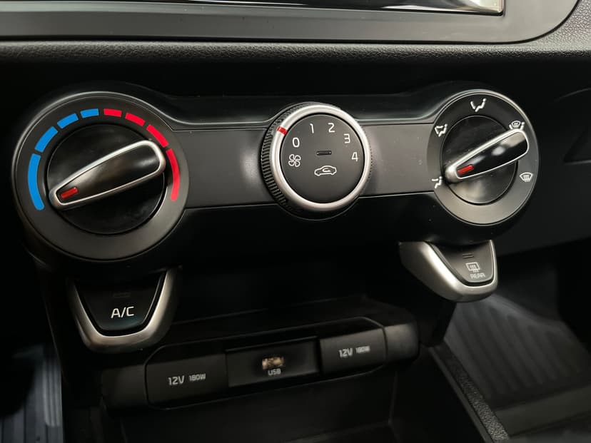 KIA Rio с пробегом, 2021 год, Волгоград, 1.4 бензин, Автомат - вид 17