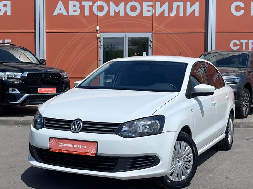 Volkswagen Polo с пробегом, 2015 год, Волгоград, 1.6 бензин, Автомат