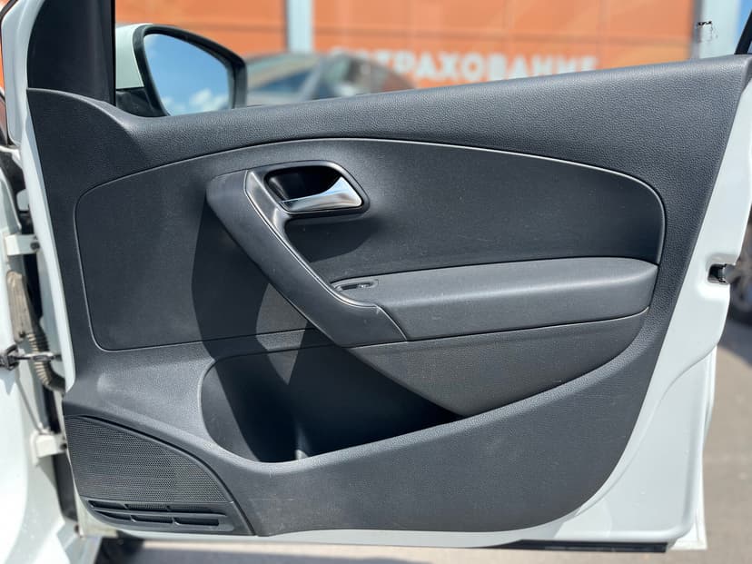 Volkswagen Polo с пробегом, 2015 год, Волгоград, 1.6 бензин, Автомат - вид 23