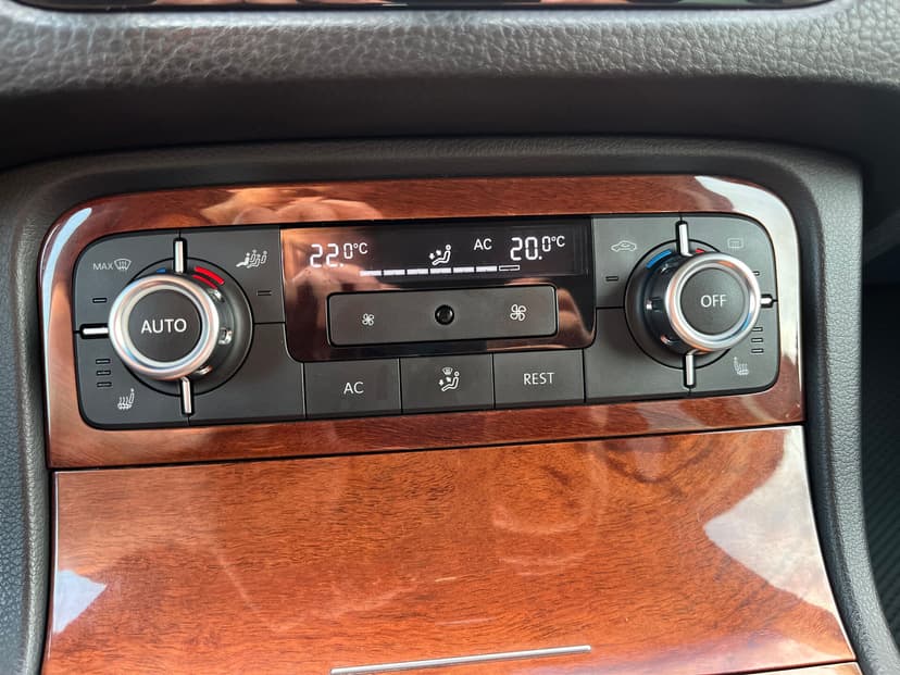 Volkswagen Touareg с пробегом, 2010 год, Волгоград, 3.0 дизель, Автомат - вид 18