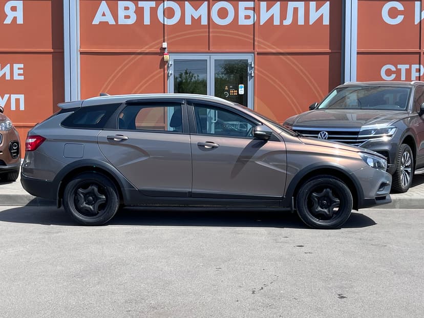 ВАЗ (LADA) Vesta Cross с пробегом, 2020 год, Волгоград, 1.6 бензин, Механика - вид 4