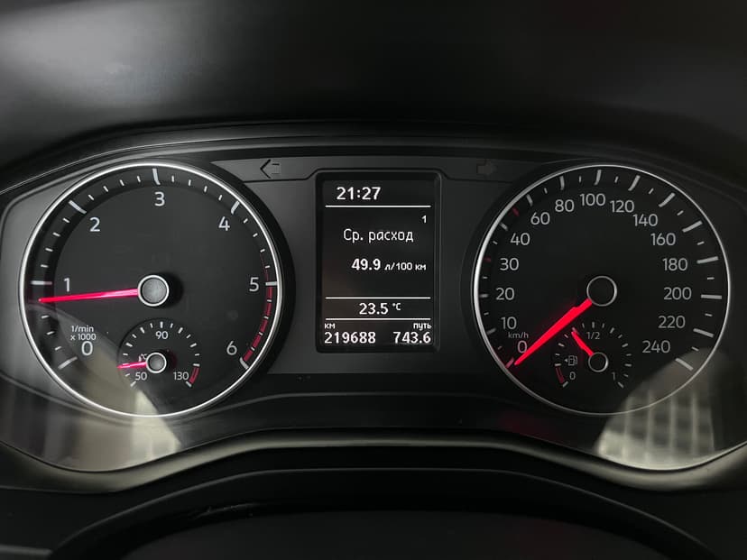 Volkswagen Amarok с пробегом, 2017 год, Волгоград, 2.0 дизель, Механика - вид 13