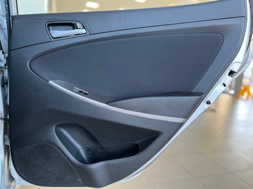 Hyundai Solaris с пробегом, 2015 год, Волгоград, 1.6 бензин, Автомат - вид 26