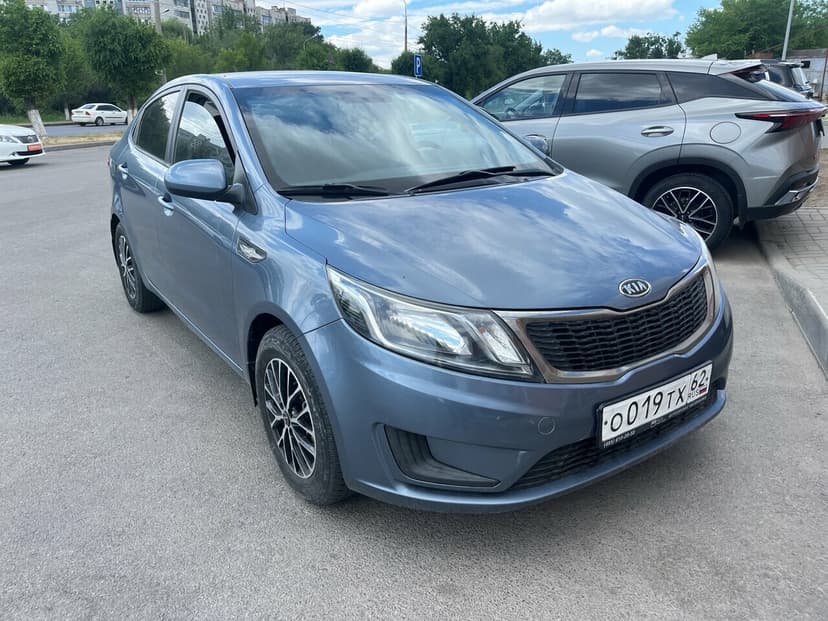 KIA Rio с пробегом, 2012 год, Волгоград, 1.4 бензин, Автомат
