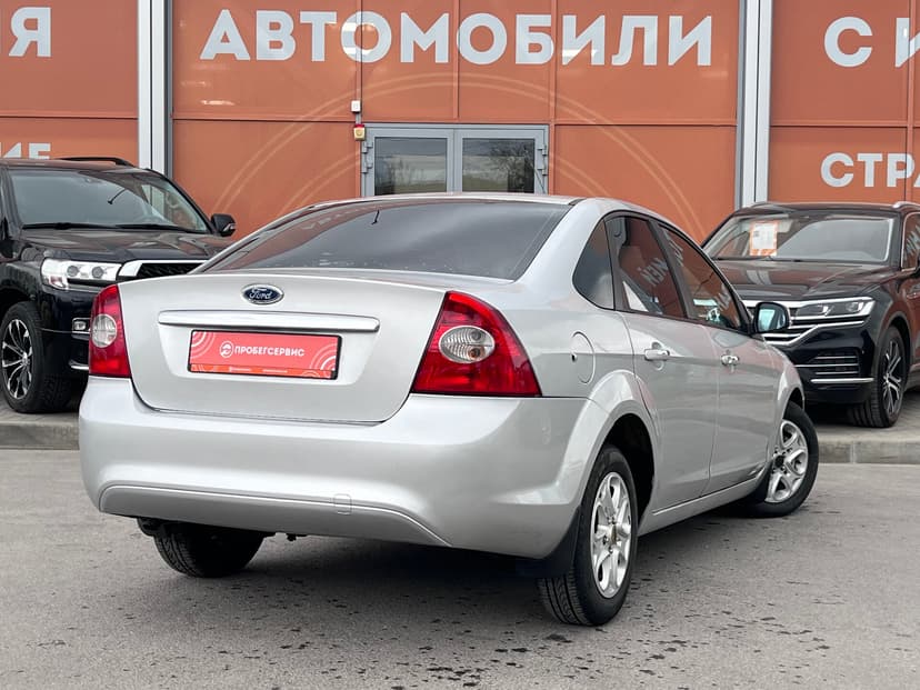 Ford Focus с пробегом, 2008 год, Волгоград, 2.0 бензин, Механика - вид 5