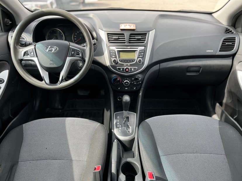 Hyundai Solaris с пробегом, 2013 год, Волгоград, 1.6 бензин, Автомат - вид 9