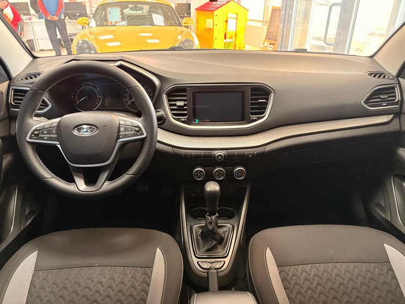 ВАЗ (LADA) Vesta с пробегом, 2023 год, Волгоград, 1.6 бензин, Механика - вид 7