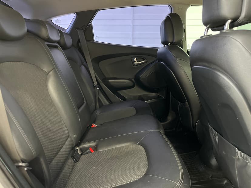 Hyundai ix35 с пробегом, 2011 год, Волгоград, 2.0 бензин, Автомат - вид 24