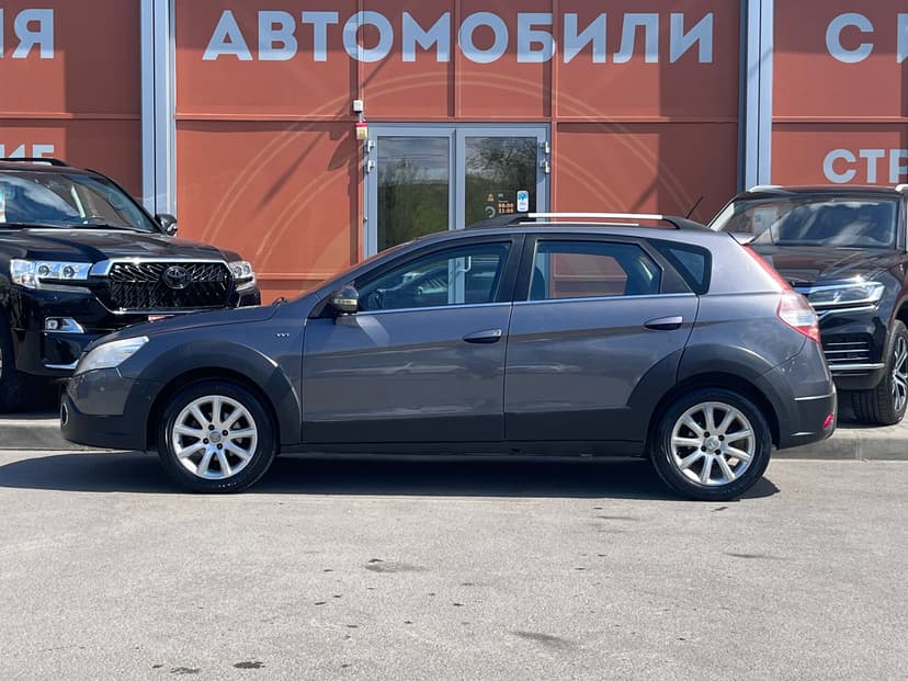 Dongfeng H30 Cross с пробегом, 2015 год, Волгоград, 1.6 бензин, Механика - вид 8
