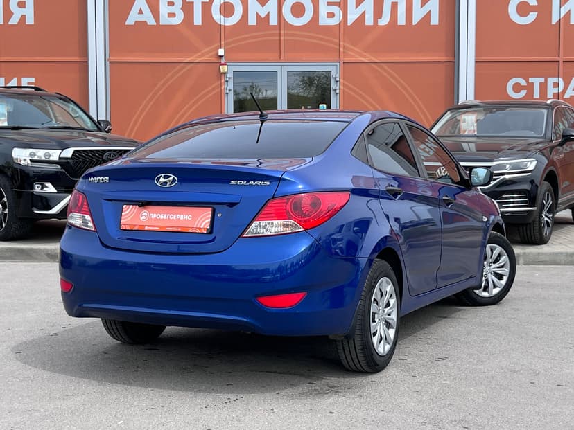 Hyundai Solaris с пробегом, 2011 год, Волгоград, 1.4 бензин, Механика - вид 5