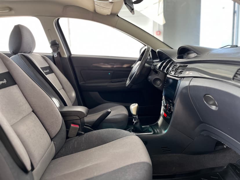 Dongfeng H30 Cross с пробегом, 2015 год, Волгоград, 1.6 бензин, Механика - вид 18