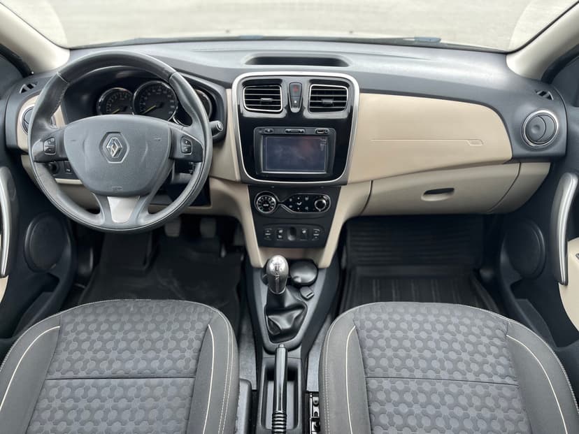 Renault Logan с пробегом, 2017 год, Волгоград, 1.6 бензин, Механика - вид 11