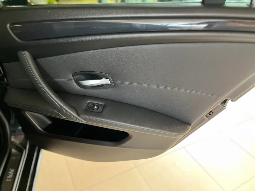 BMW 5 серия с пробегом, 2009 год, Волгоград, 2.5 бензин, Автомат - вид 30