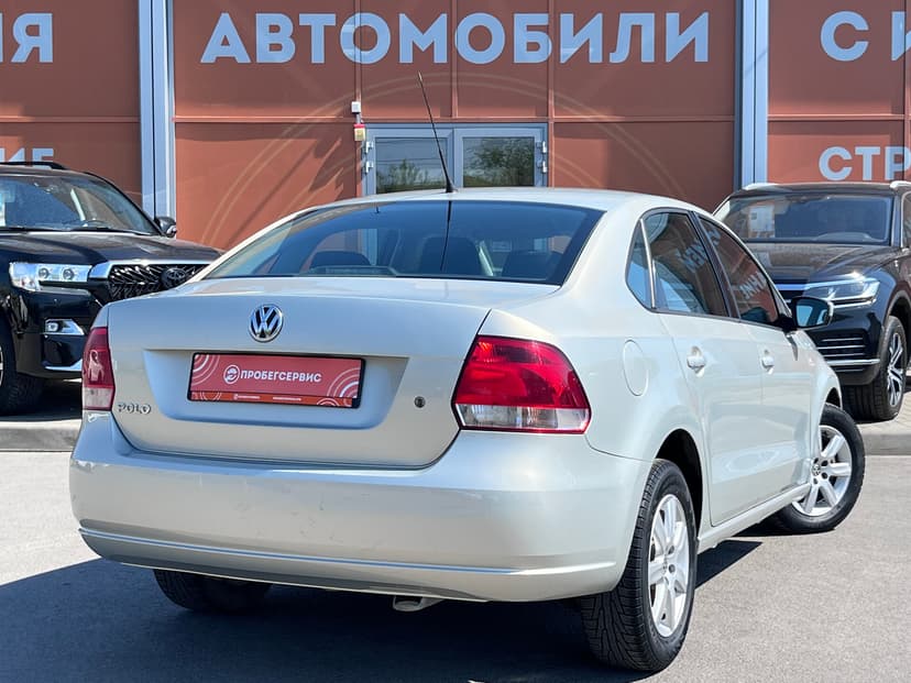 Volkswagen Polo с пробегом, 2011 год, Волгоград, 1.6 бензин, Механика - вид 5