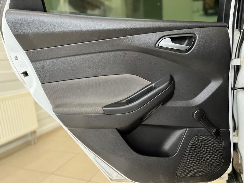 Ford Focus с пробегом, 2012 год, Волгоград, 1.6 бензин, Механика - вид 24