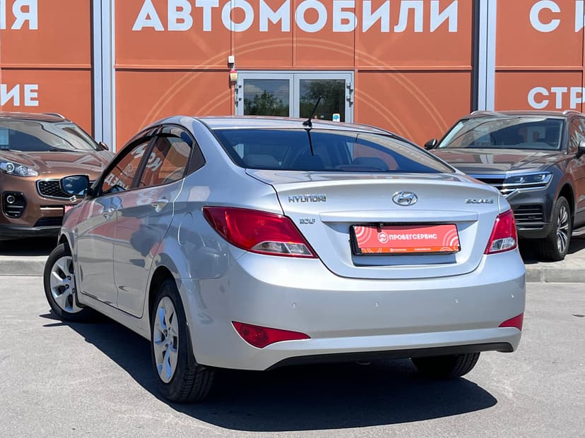 Hyundai Solaris с пробегом, 2015 год, Волгоград, 1.6 бензин, Автомат - вид 7