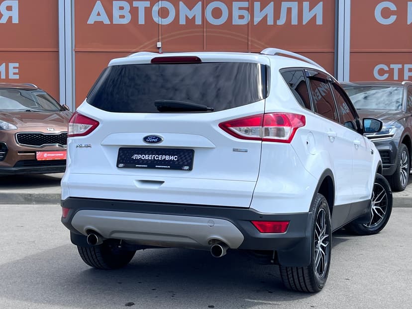 Ford Kuga с пробегом, 2014 год, Волгоград, 1.6 бензин, Автомат - вид 5