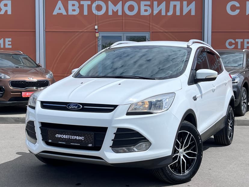 Ford Kuga с пробегом, 2014 год, Волгоград, 1.6 бензин, Автомат