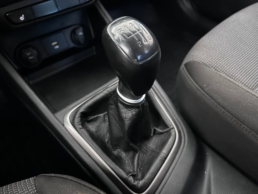 Hyundai Solaris с пробегом, 2021 год, Волгоград, 1.6 бензин, Механика - вид 17