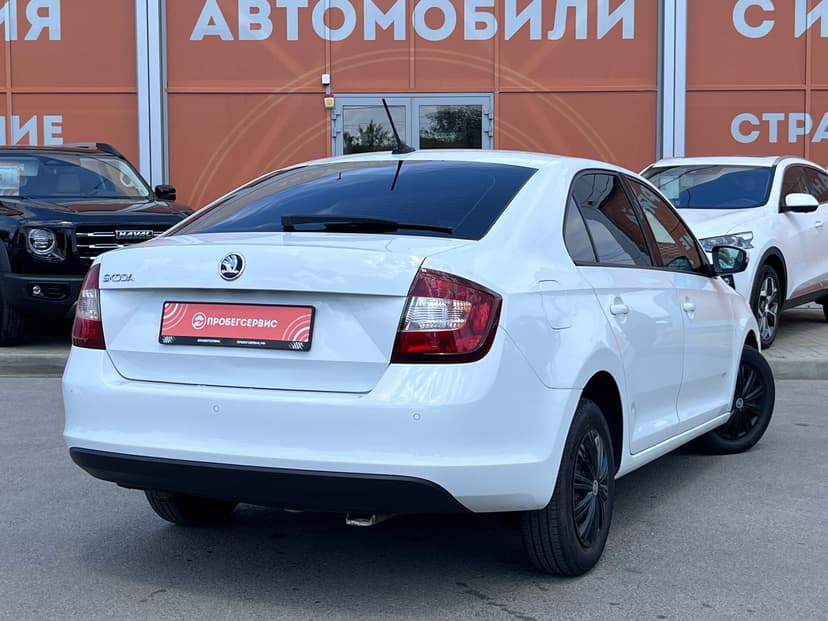 Skoda Rapid с пробегом, 2018 год, Волгоград, 1.6 бензин, Механика - вид 5