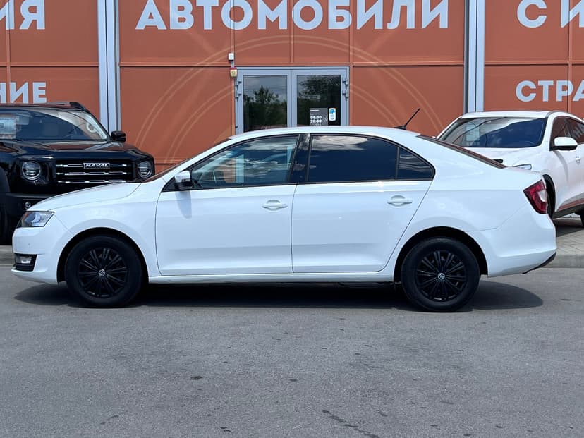 Skoda Rapid с пробегом, 2018 год, Волгоград, 1.6 бензин, Механика - вид 8