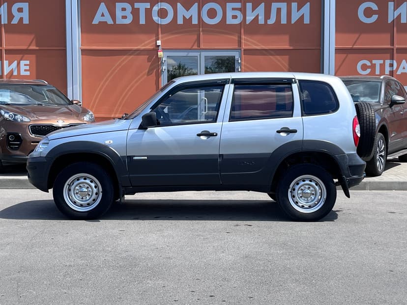 Chevrolet Niva с пробегом, 2013 год, Волгоград, 1.7 бензин, Механика - вид 8
