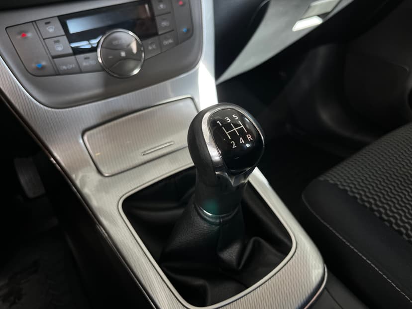 Nissan Sentra с пробегом, 2015 год, Волгоград, 1.6 бензин, Механика - вид 15