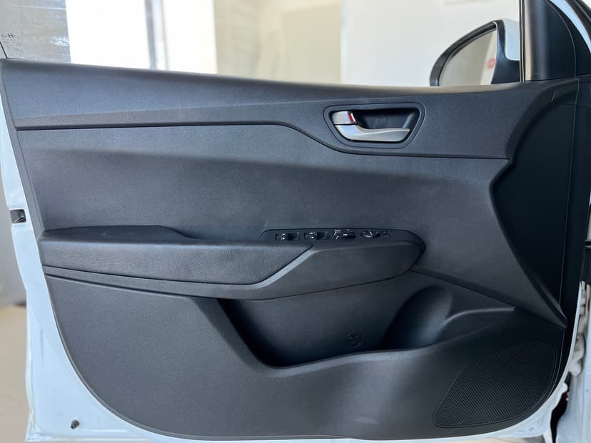 Hyundai Solaris с пробегом, 2021 год, Волгоград, 1.6 бензин, Механика - вид 21