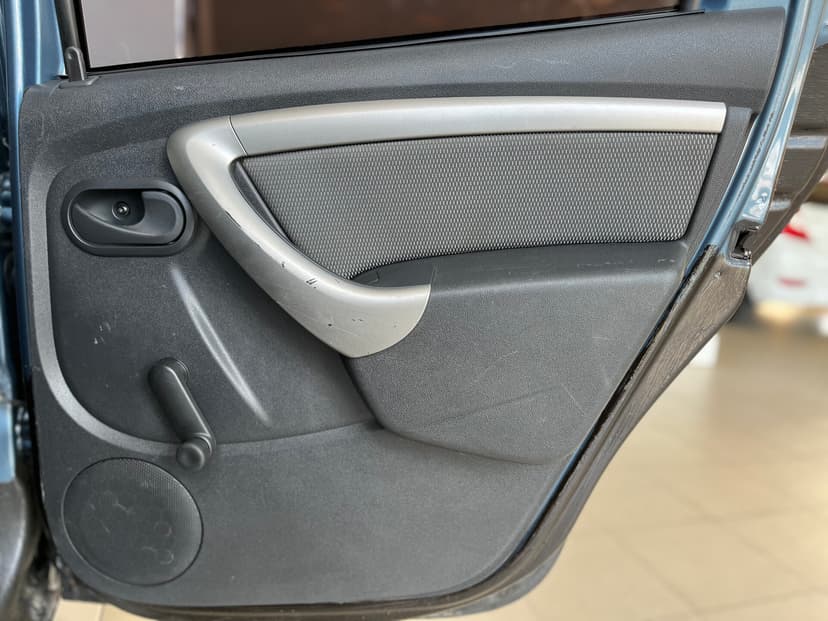 Renault Duster с пробегом, 2014 год, Волгоград, 2.0 бензин, Механика - вид 24