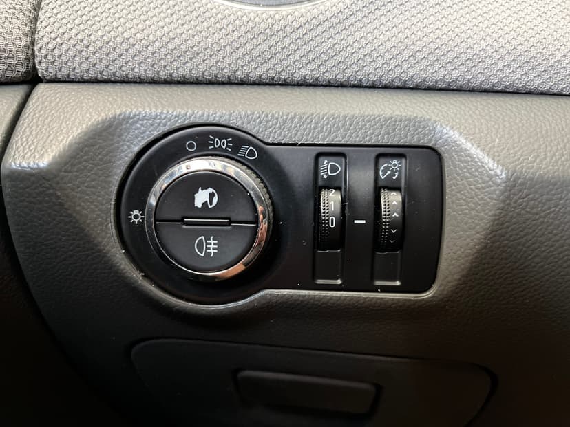 Chevrolet Cruze с пробегом, 2010 год, Волгоград, 1.6 бензин, Механика - вид 16