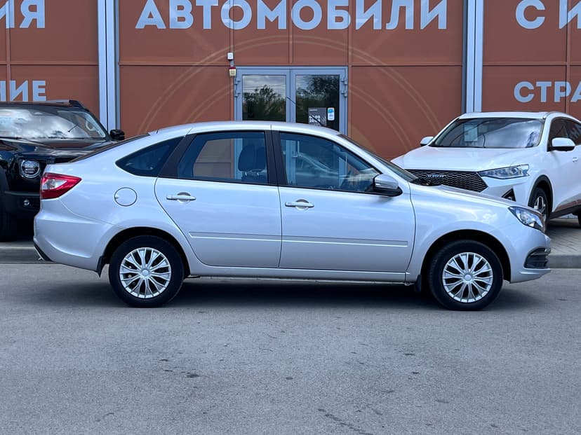 ВАЗ (LADA) Granta с пробегом, 2024 год, Волгоград, 1.6 бензин, Механика - вид 4