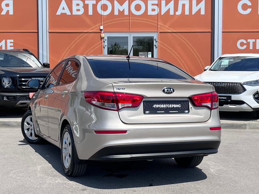 KIA Rio с пробегом, 2015 год, Волгоград, 1.6 бензин, Механика - вид 7