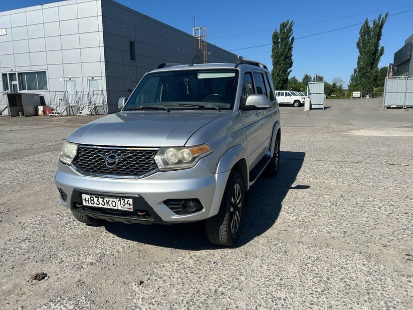 УАЗ Patriot с пробегом, 2018 год, Волгоград, 2.7 бензин, Механика