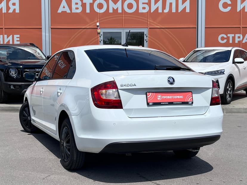 Skoda Rapid с пробегом, 2018 год, Волгоград, 1.6 бензин, Механика - вид 7