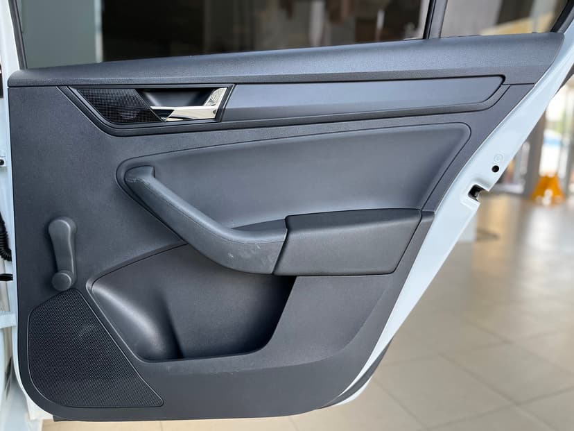 Skoda Rapid с пробегом, 2018 год, Волгоград, 1.6 бензин, Механика - вид 24