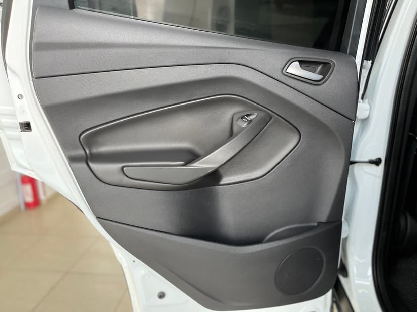 Ford Kuga с пробегом, 2014 год, Волгоград, 1.6 бензин, Автомат - вид 29