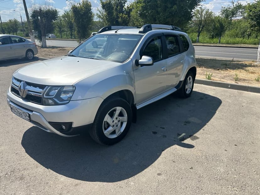 Renault Duster с пробегом, 2015 год, Волгоград, 2.0 бензин, Механика