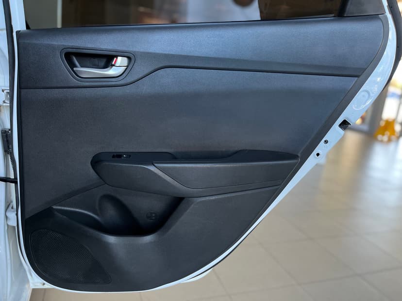 Hyundai Solaris с пробегом, 2021 год, Волгоград, 1.6 бензин, Механика - вид 25